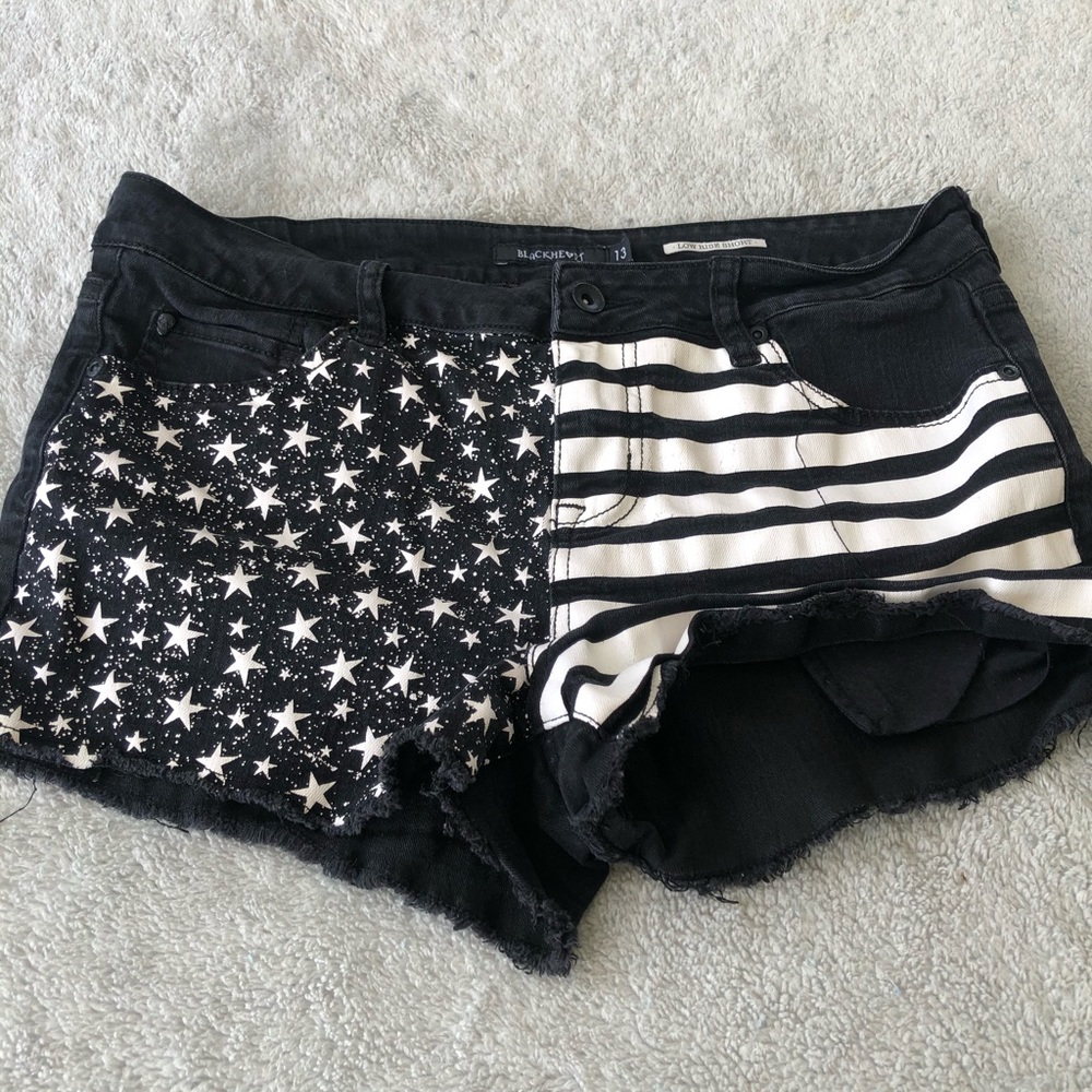 Black and White  Star Stripped Shorts Size 13